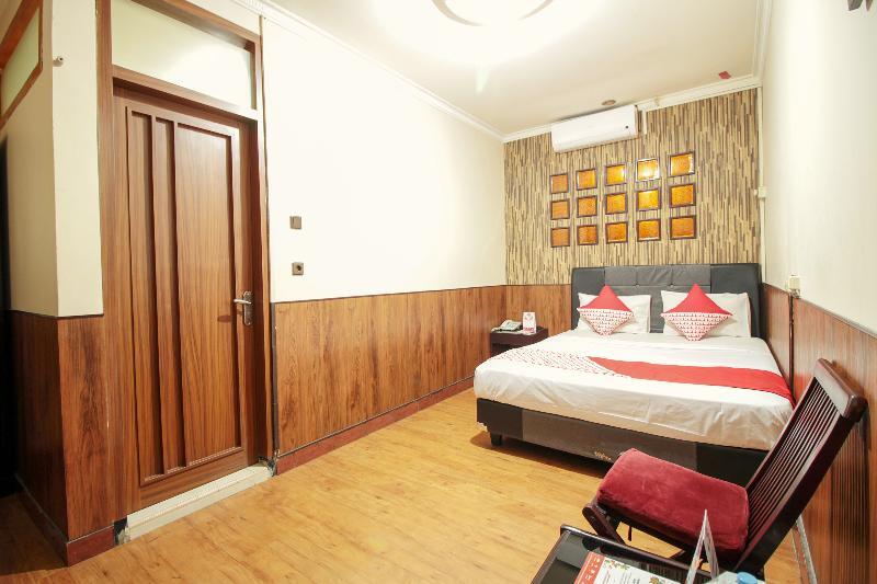 Vaccinated Staff - Oyo 352 Homestay Sabang Bandung Exterior photo
